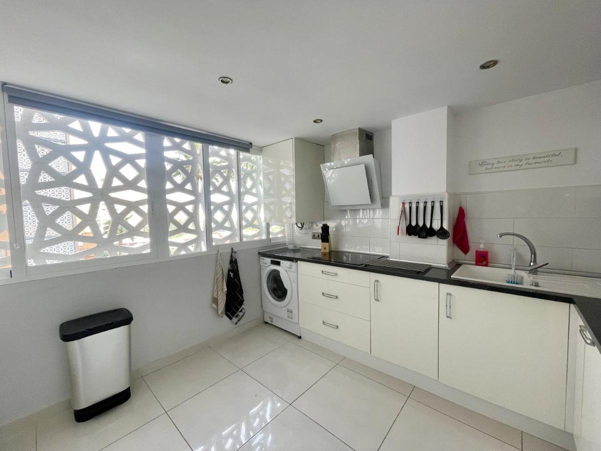 Torre Colon Apartment Benidorm Luaran gambar